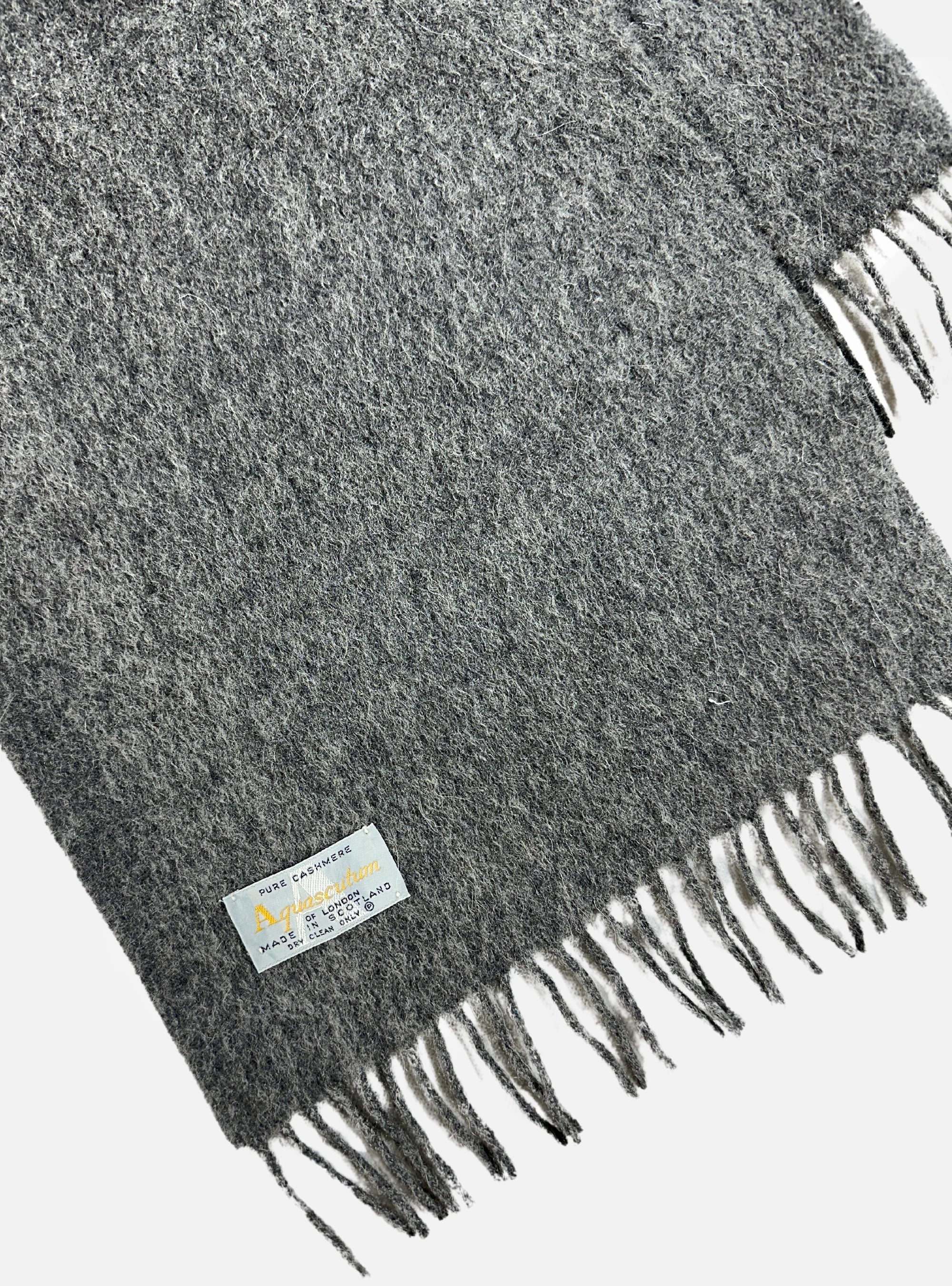 100% Pure Cashmere Grey Scarf by Aquascutum of London